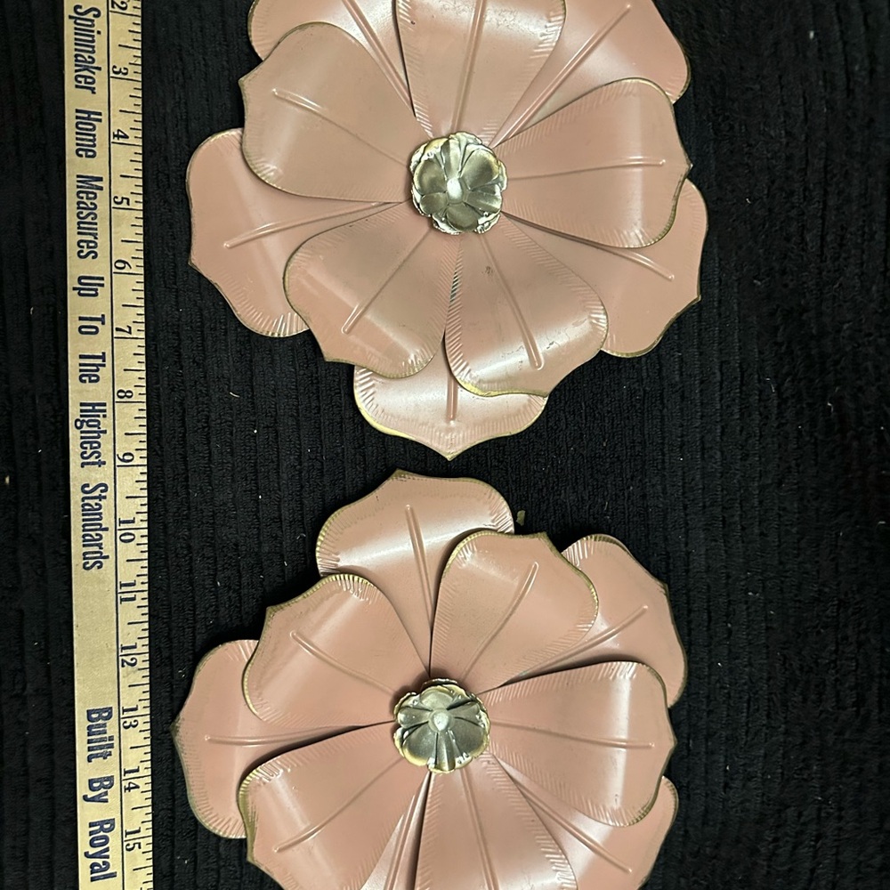 Women’s Floral Clip-On Earrings - Blush Pink